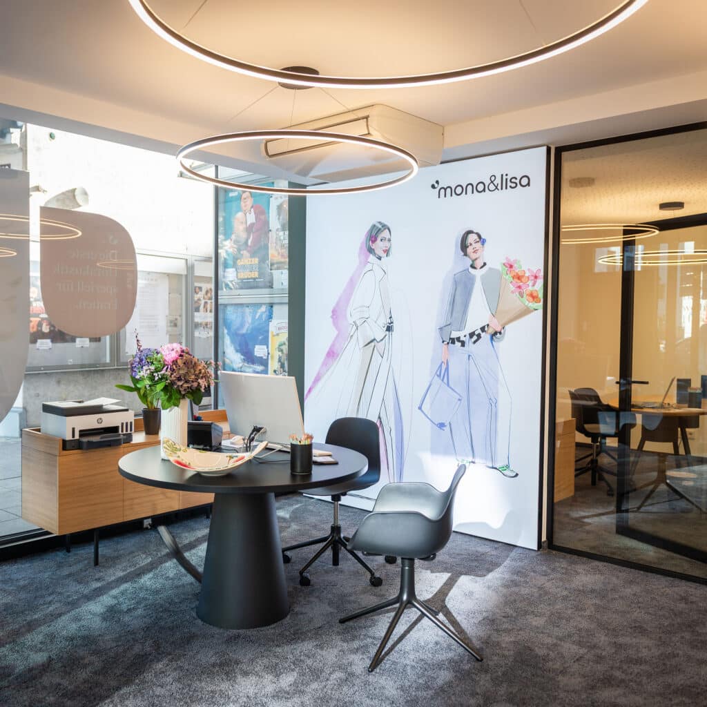 Außenansicht der Hörakustik-Filiale in München